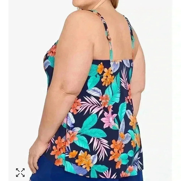 Swim Solutions Plus Size Printed Double-Strap Princess Tankini Top - Picture 3 of 7